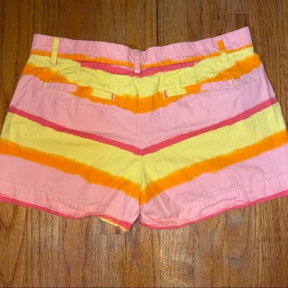 Khakis by Gap
Pink Striped Casual Shorts - Picture 6 of 10